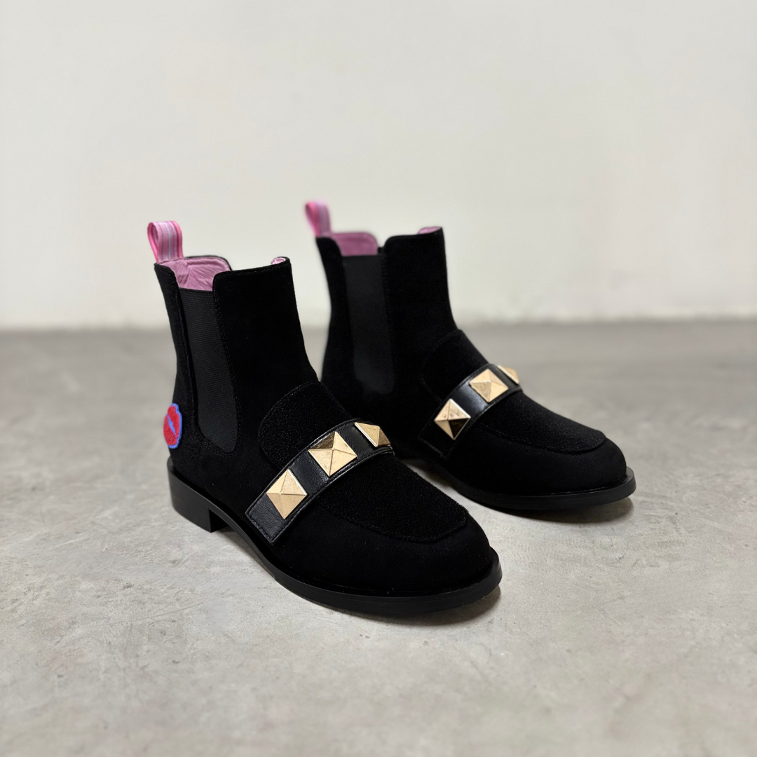 DOWNTOWN Stick-On Boots Set