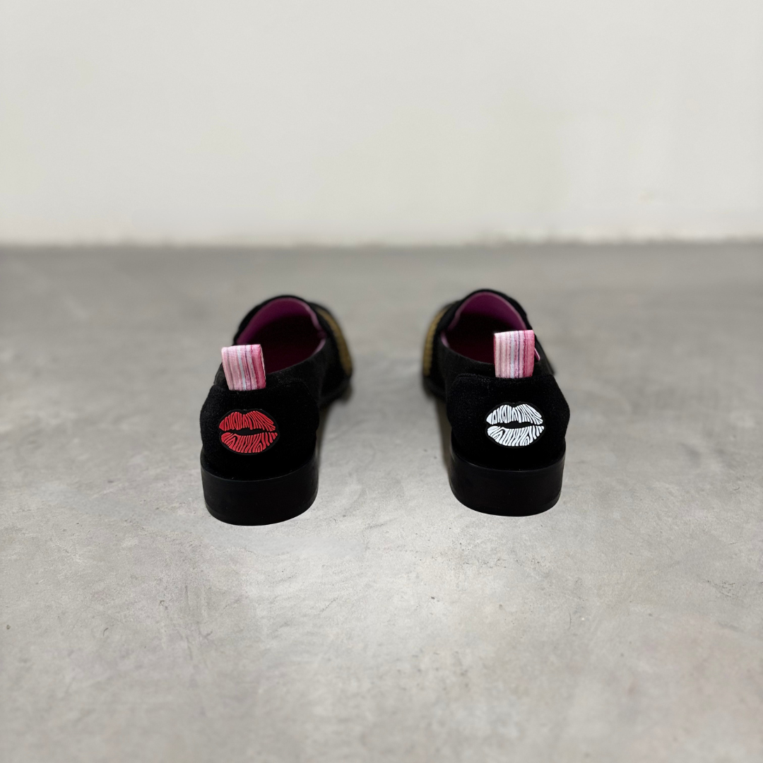 HPAAY 생일 맞이 붙이는 신발 세트