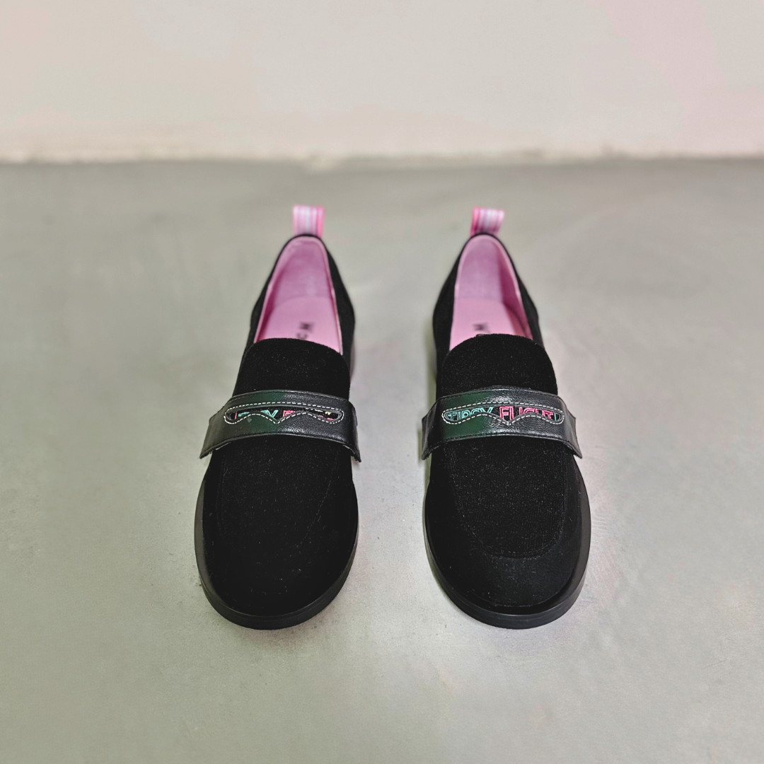 COOLNESS Stick-On Shoe Set