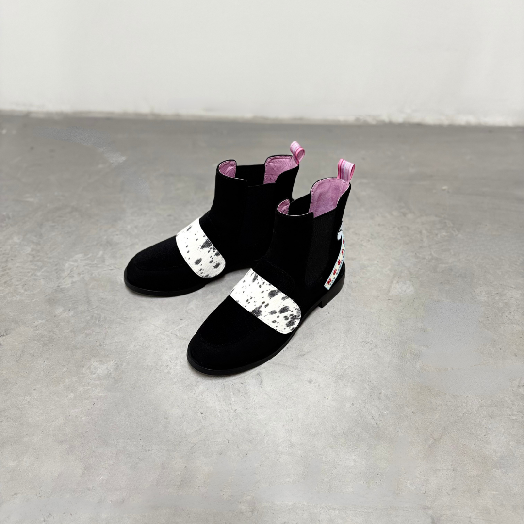 ENDLESS LOVE Stick-On Shoe Set