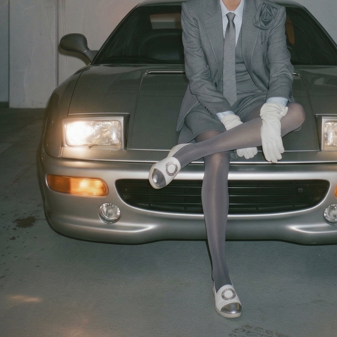 Moonwalk Lambskin Stick-On Shoes · Silver Frost  Custom Value Set